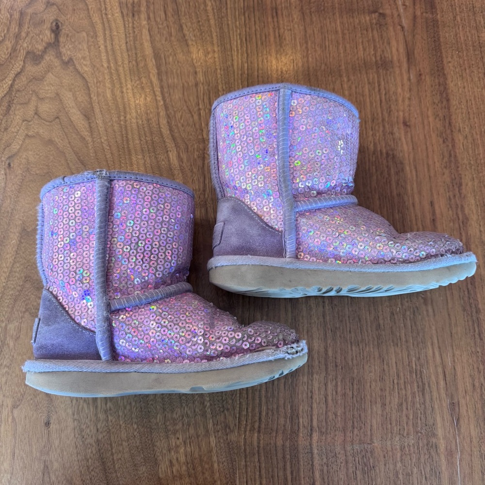 UGG Girl's Classic II Stellar Pink Iridescent Sequin Boots. Kid’s Size 12 - Picture 11 of 13